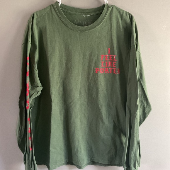 Vampire life Green Long Sleeve Shirt with Red Text - Picture 1 of 5